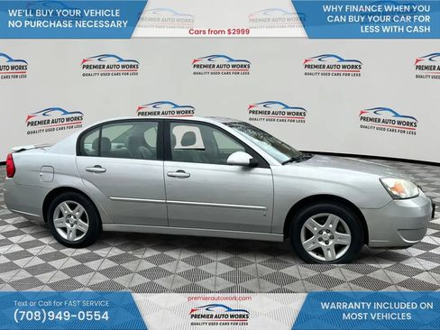 Used 2007 Chevrolet Malibu LT w/ Front Seating Package image 8