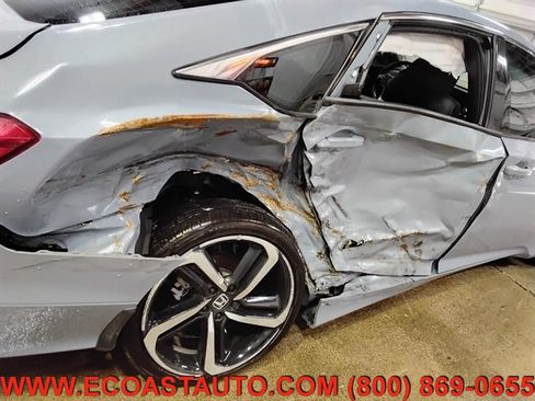 Used 2022 Honda Accord Sport image 14