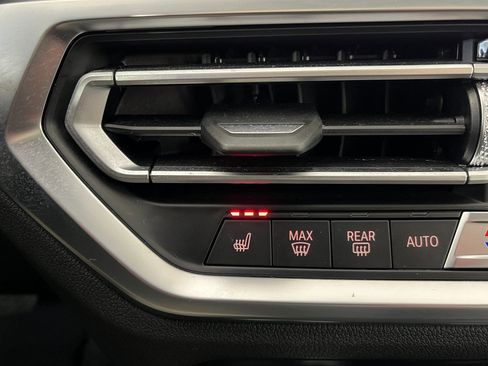 Used 2021 BMW 330i xDrive Sedan w/ Premium Package image 11