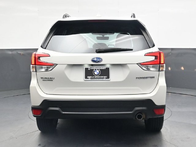Used 2023 Subaru Forester Limited AWD/4WD image 5