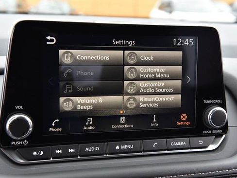 New 2026 Nissan Rogue SV image 17