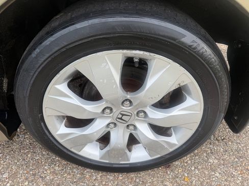 Used 2010 Honda Accord EX image 17