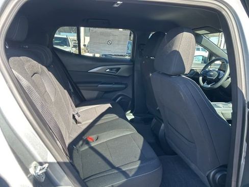 New 2026 Chevrolet Equinox EV LT image 30