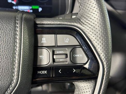 Used 2024 Toyota Sequoia TRD Pro AWD/4WD image 27