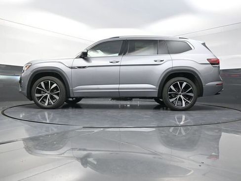 Used 2026 Volkswagen Atlas SEL Premium R-Line AWD/4WD image 32