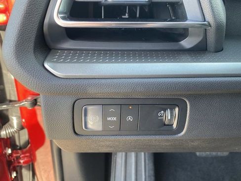 New 2026 Chevrolet Traverse LT w/ Driver Confidence Package image 20