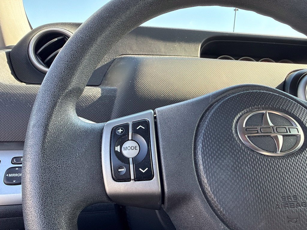 Used 2012 Scion xB FWD image 15
