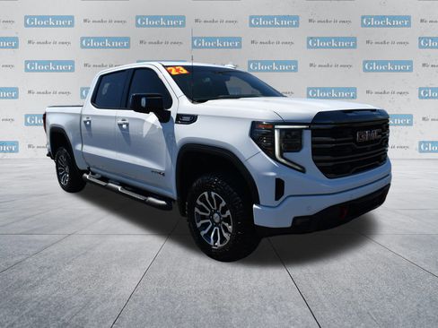 Used 2023 GMC Sierra 1500 AT4 w/ AT4 Preferred Package AWD/4WD image 3