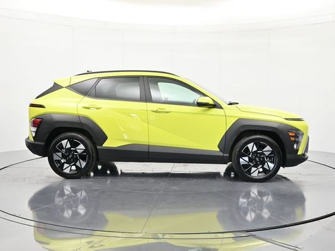 Used 2024 Hyundai Kona SEL FWD image 4