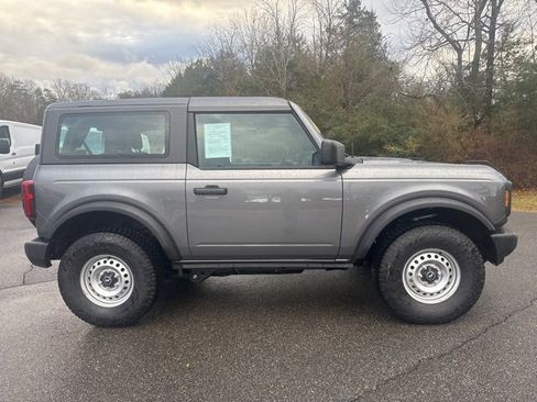 Used 2025 Ford Bronco 2-Door image 2