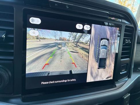 Used 2025 Ford F150 Lariat w/ Equipment Group 501A Mid image 34