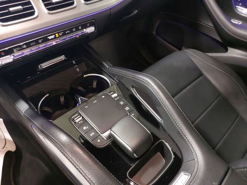 Used 2024 Mercedes-Benz GLE 450e 4MATIC image 26