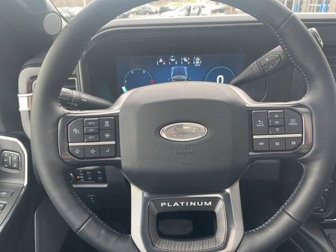 New 2025 Ford F250 Platinum image 29