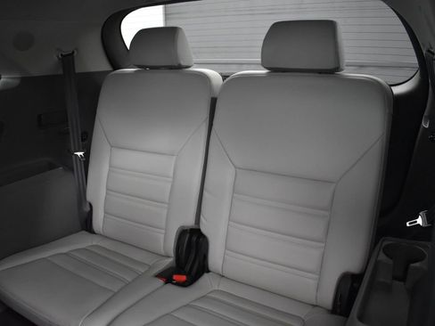 Certified 2020 Kia Sorento SX image 29