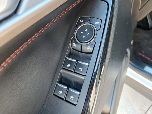 Used 2023 Ford Explorer ST-Line w/ Class IV Trailer Tow Package image 34