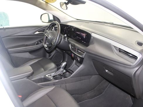 Used 2024 Buick Encore GX Sport Touring image 24