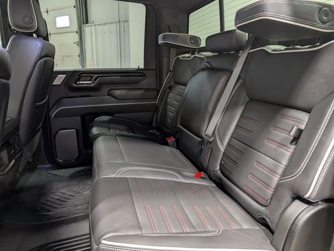 Used 2025 GMC Sierra 2500 AT4X w/ AT4X AEV Edition AWD/4WD image 18