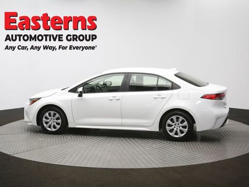 Used 2022 Toyota Corolla LE image 60