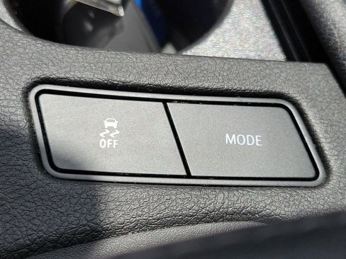 Used 2020 Cadillac XT6 Premium Luxury AWD/4WD image 34