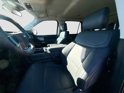 New 2026 Ford Expedition Active RWD image 29