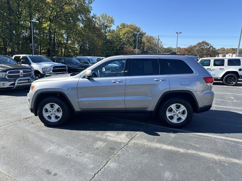 Used 2016 Jeep Grand Cherokee Laredo image 6