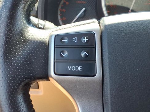 Used 2013 Toyota 4Runner SR5 w/ Premium Pkg AWD/4WD image 17