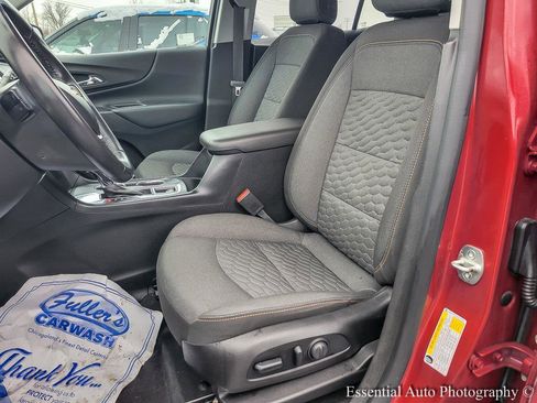 Used 2019 Chevrolet Equinox LT image 8