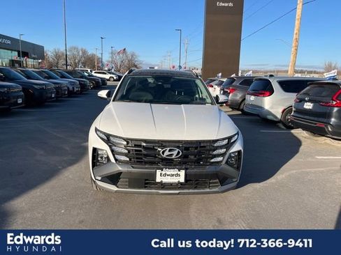 New 2025 Hyundai Tucson SEL image 2