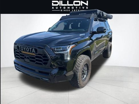 Used 2024 Toyota Sequoia Platinum AWD/4WD image 1