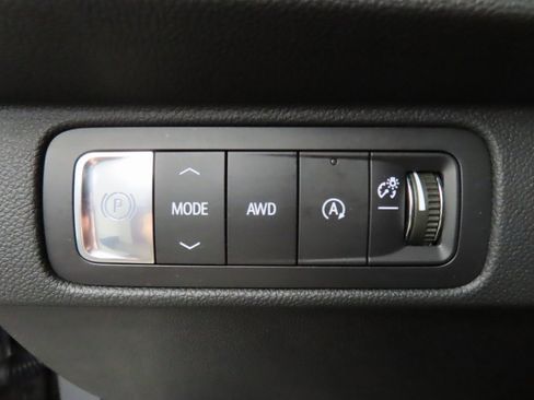 Used 2024 Chevrolet Traverse RS w/ LPO, Floor Liner Package image 57