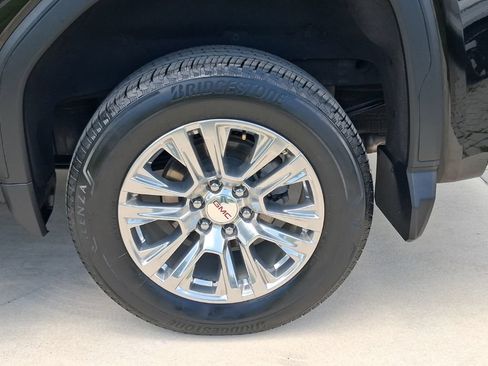 Used 2023 GMC Sierra 1500 Denali w/ Technology Package RWD image 4