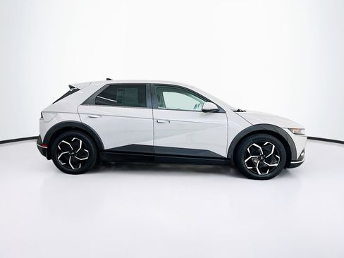 Used 2024 Hyundai Ioniq 5 SEL image 10