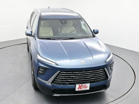 New 2026 Buick Enclave Preferred w/ Power Package image 4