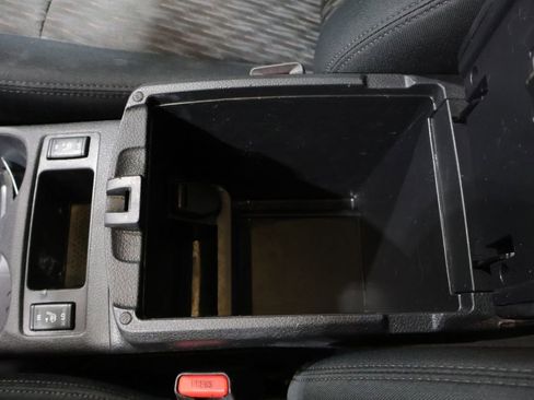 Used 2017 Nissan Rogue SV w/ Midnight Edition Package image 30