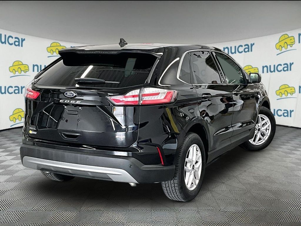 Used 2024 Ford Edge SEL AWD/4WD image 6