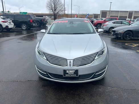Used 2013 Lincoln MKZ Base image 2
