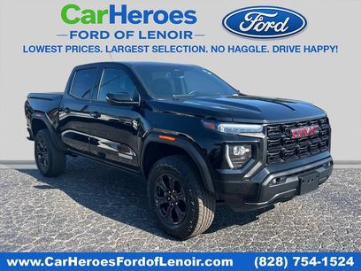 Used 2025 GMC Canyon Elevation w/ Convenience Package