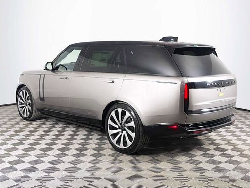 New 2026 Land Rover Range Rover Long Wheelbase Autobiography image 7