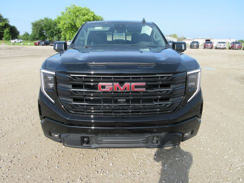 New 2026 GMC Sierra 1500 Elevation w/ Elevation Premium Package AWD/4WD image 13