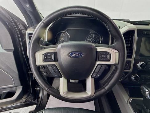 Used 2020 Ford F150 Lariat w/ Equipment Group 502A Luxury AWD/4WD image 13