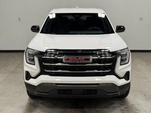 Used 2026 GMC Terrain Elevation FWD image 4