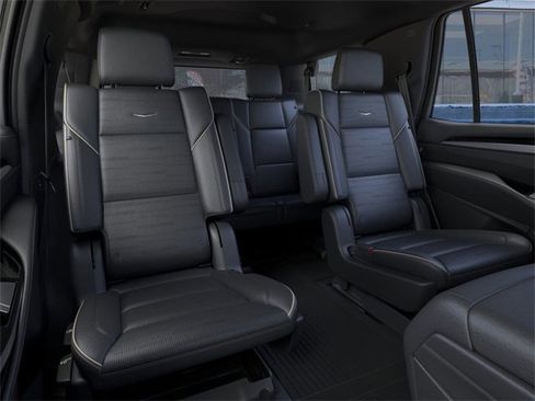 New 2026 Cadillac Escalade Luxury w/ LPO, Floor Liner Package image 17