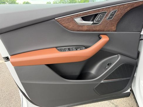 New 2026 Audi Q8 Premium AWD/4WD image 13