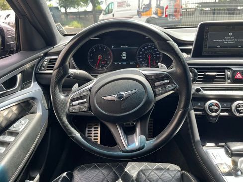 Used 2021 Genesis G70 3.3T w/ Sport Package image 6