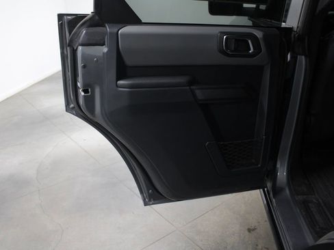 Used 2024 Ford Bronco Black Diamond image 27