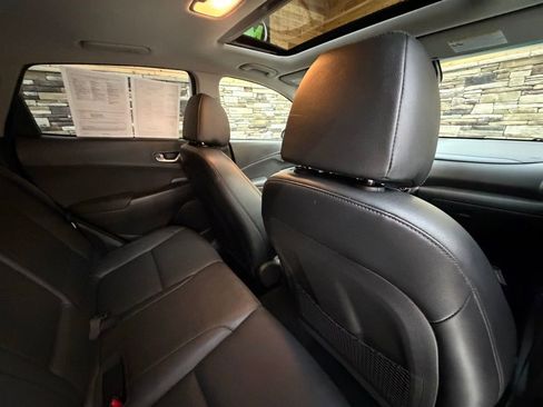 Used 2023 Hyundai Kona Limited w/ Cargo Package image 32