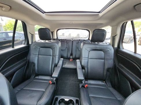 Used 2023 Lincoln Aviator Reserve w/ Jet Package AWD/4WD image 19