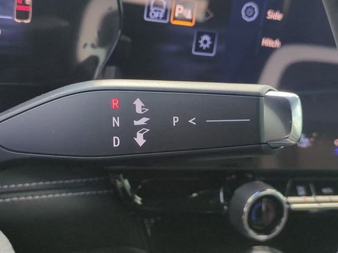 New 2026 Chevrolet Blazer EV LT image 18