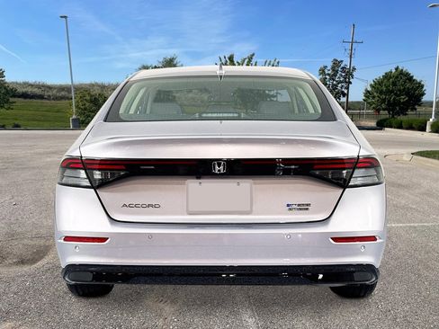 New 2026 Honda Accord Touring image 4