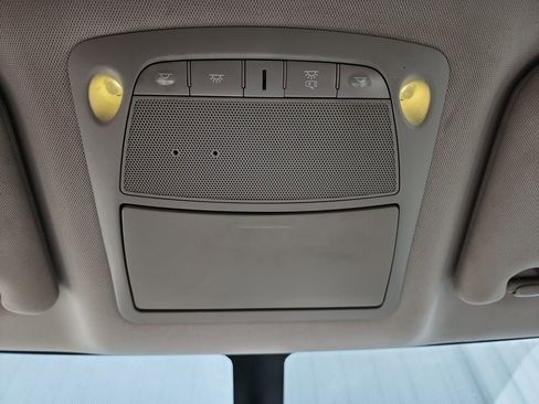 Used 2020 Nissan Pathfinder S image 35